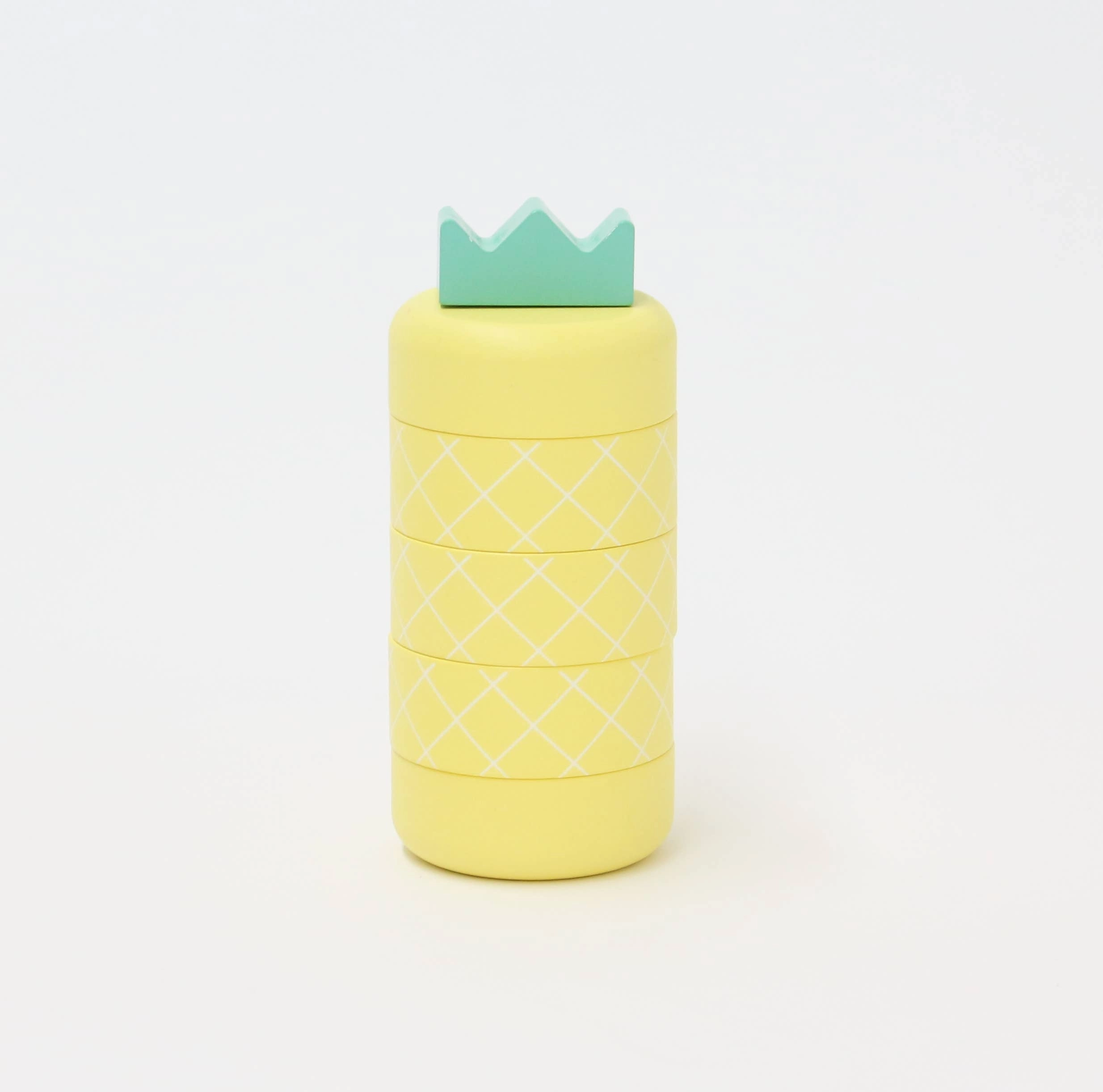 Aloha Pineapple Topple Game