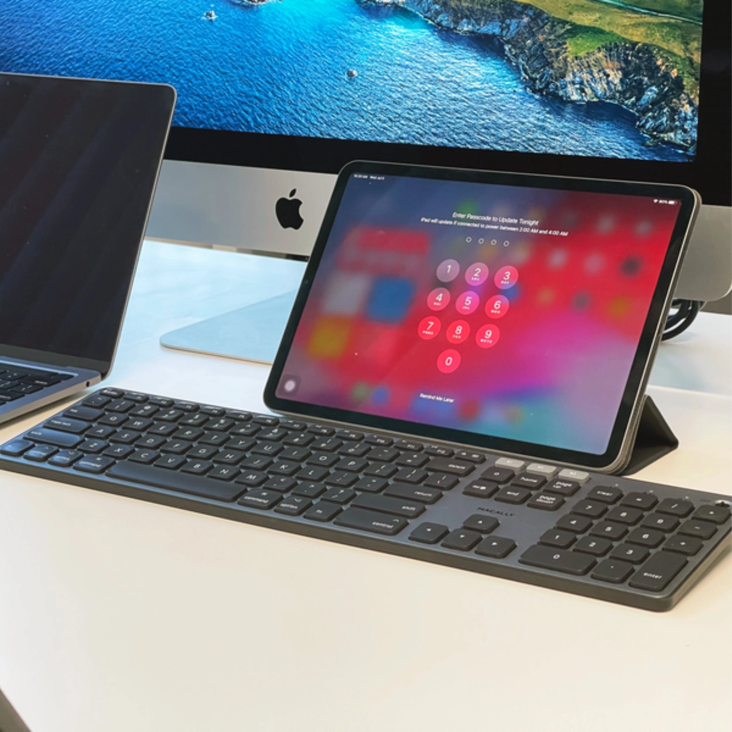 Backlit Bluetooth Keyboard for Mac