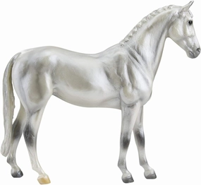 Breyer Horses Freedom Series Horse | Pearly Grey Trakehner | 9.75" x 7" | 1:12 Scale | Horse Toy | Model #960, White