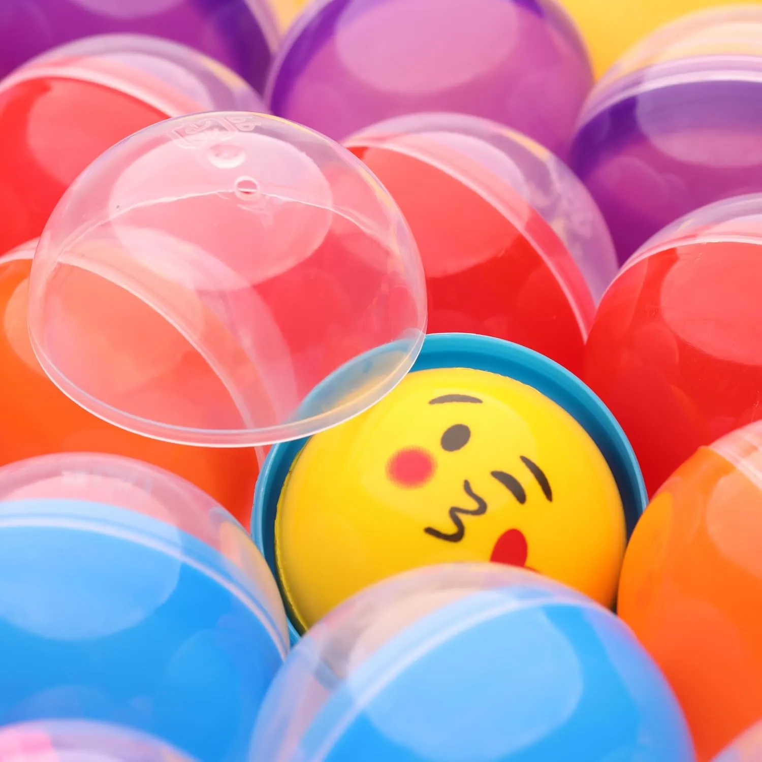 Capsule Vending Machine Translucent Round Capsules Empty 25 pcs 2.6 inch - Gumball Machine Capsules Bulk Claw Machine Refills Easter Basket Stuffers Birthday Gifts Pinata Stuffers DIY Craft Supplies