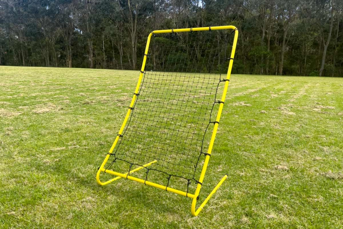 Curved Ball Rebounder