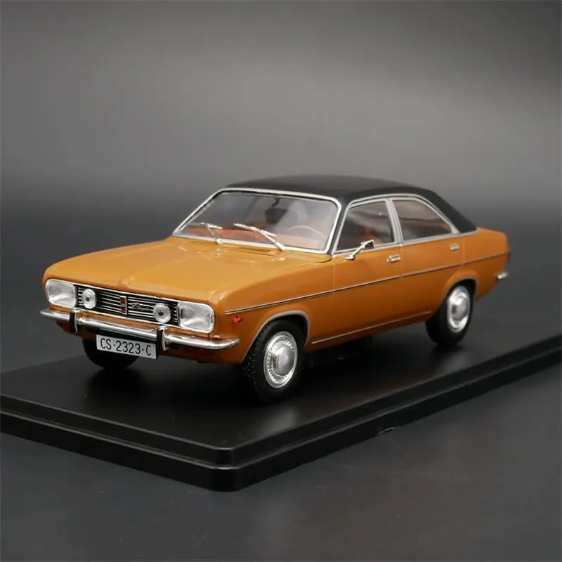 FloZ for IXO for Chrysler 180 1975 1:24 Truck Pre-Built Model
