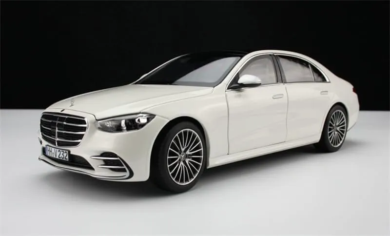 FloZ for NOREV for Mercedes for Benz for S-Class for S600 for AMG W223 2021 White gray interior 1:18 Truck Pre-built Model