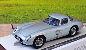 FloZ for CMC for Mercedes for Benz 300 for SLR Racing car 1:18 Car Pre-Built Model