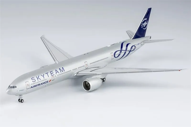for NG Models for Air France for Boeing B777-300ER F-GZNT SkyTeam 1:400 Aircraft Pre-Built Model