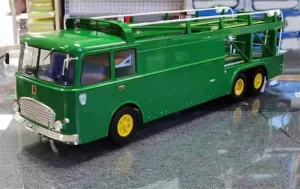 for Norev for Bartoletti 306/2 David Racing 1970 Transporter Green 1:18 Car Pre-Built Model