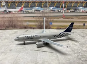 for PANDAMODEL for AIR France SKYTEAM Airbus A320 F-GKXS 1:400 DIECAST Aircraft Pre-Built Model