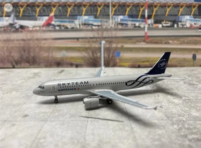 for PANDAMODEL for AIR France SKYTEAM Airbus A320 F-GKXS 1:400 DIECAST Aircraft Pre-Built Model