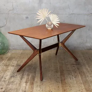 G-Plan Librenza 'Helicopter' Table / Desk - 0303f