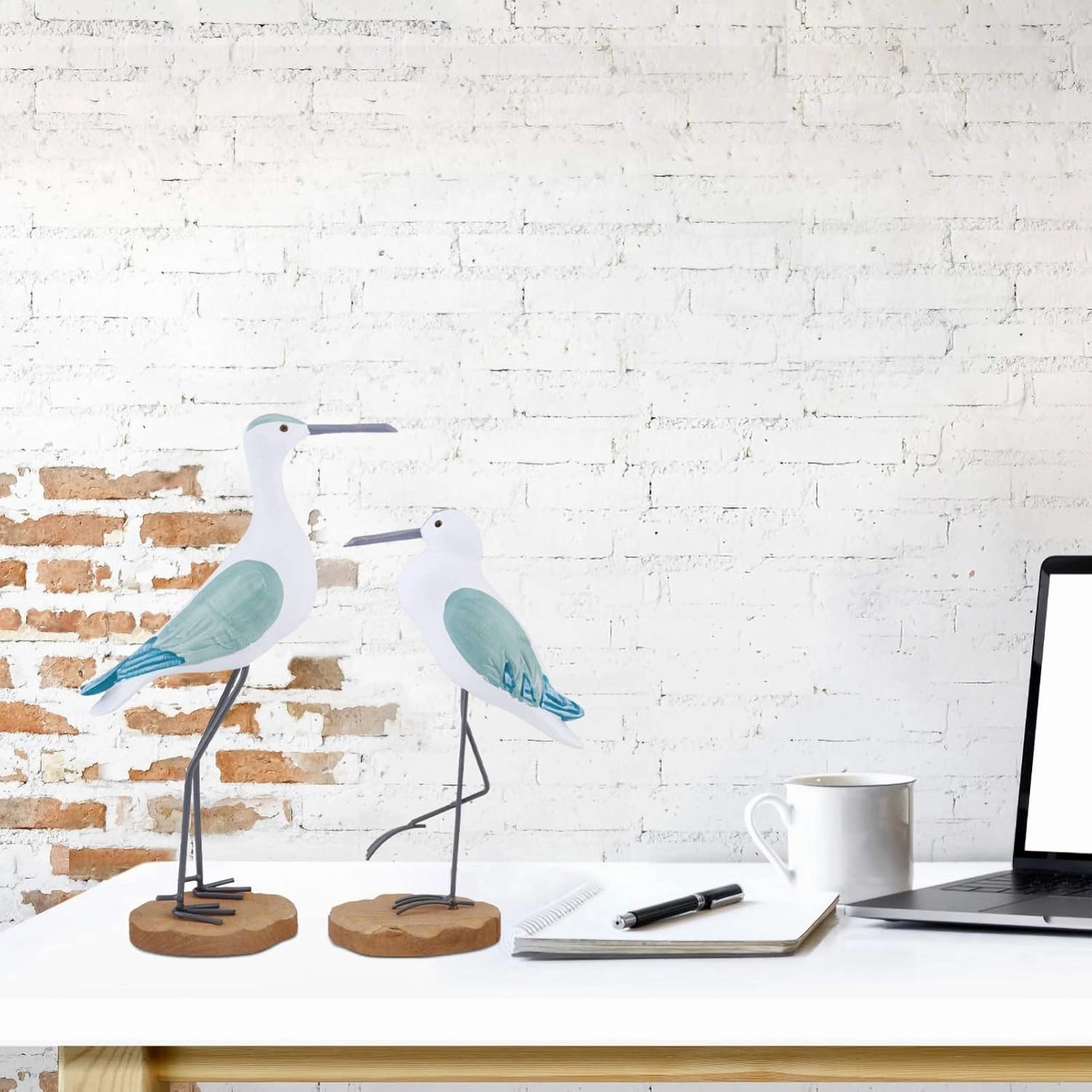 HEALLILY 2pcs Coastal Decor Wooden Seagull Figurine Bird Statue Nautical Coastal Ocean Home Decoration Green