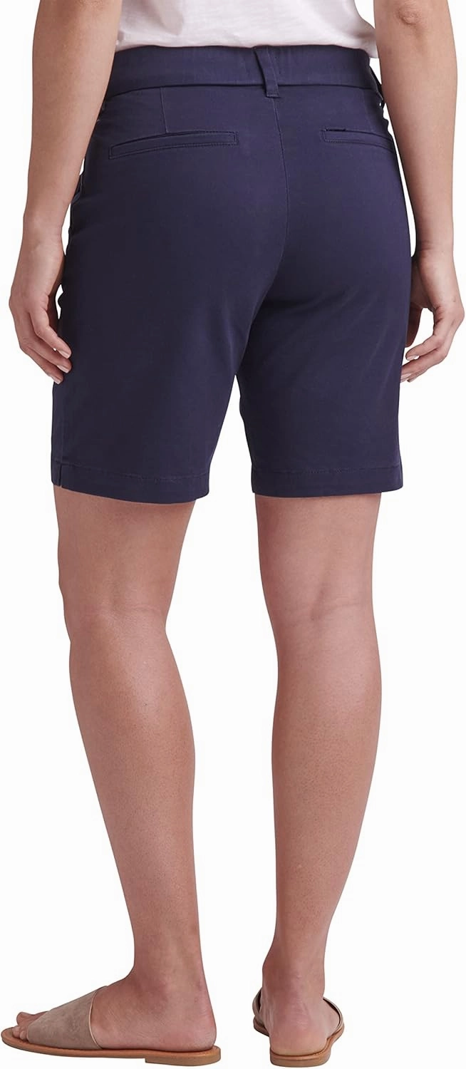 JAG Jeans Women's Maddie Mid Rise 8" Pull-on Short