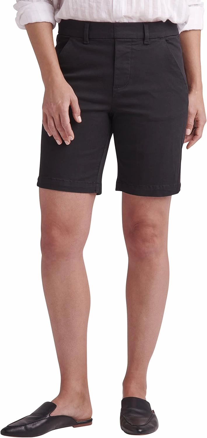 JAG Jeans Women's Maddie Mid Rise 8" Pull-on Short