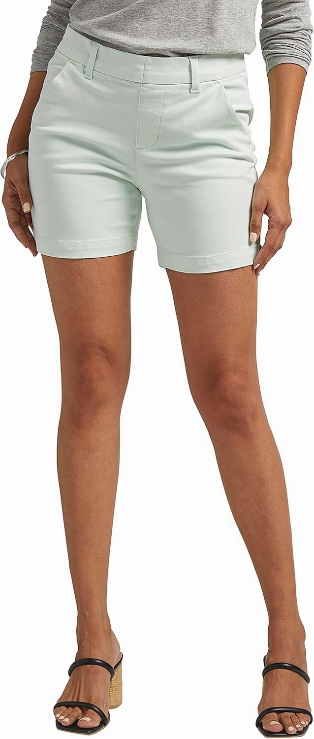 JAG Women's Maddie Mid Rise 5" Pull-on Short