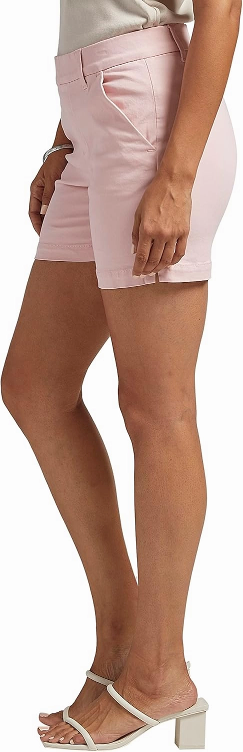 JAG Women's Maddie Mid Rise 5" Pull-on Short