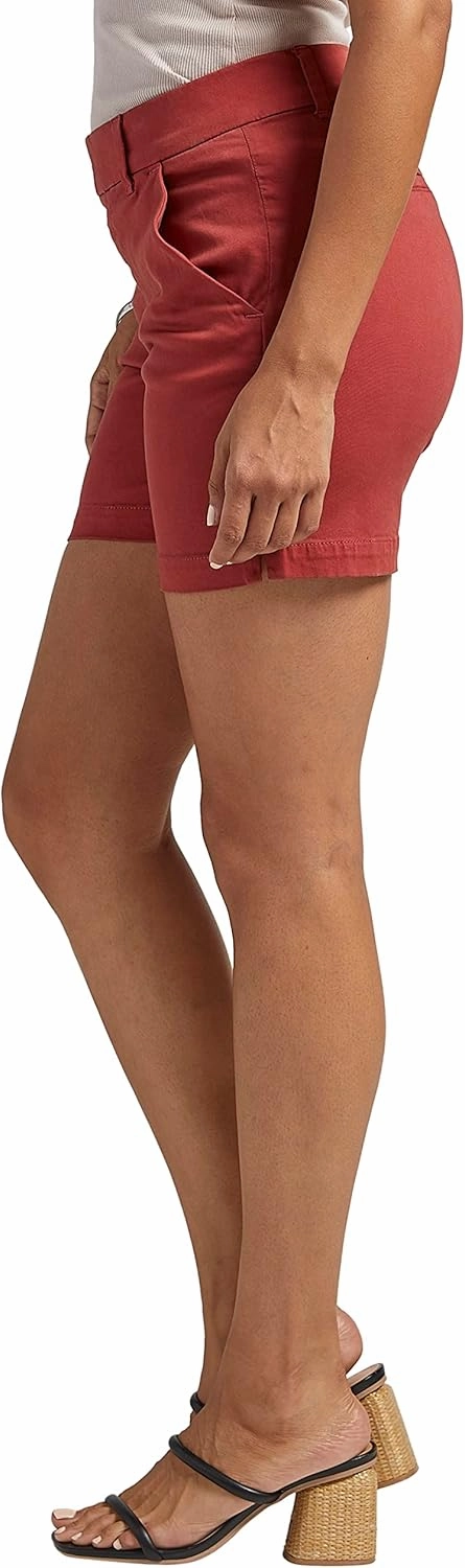 JAG Women's Maddie Mid Rise 5" Pull-on Short