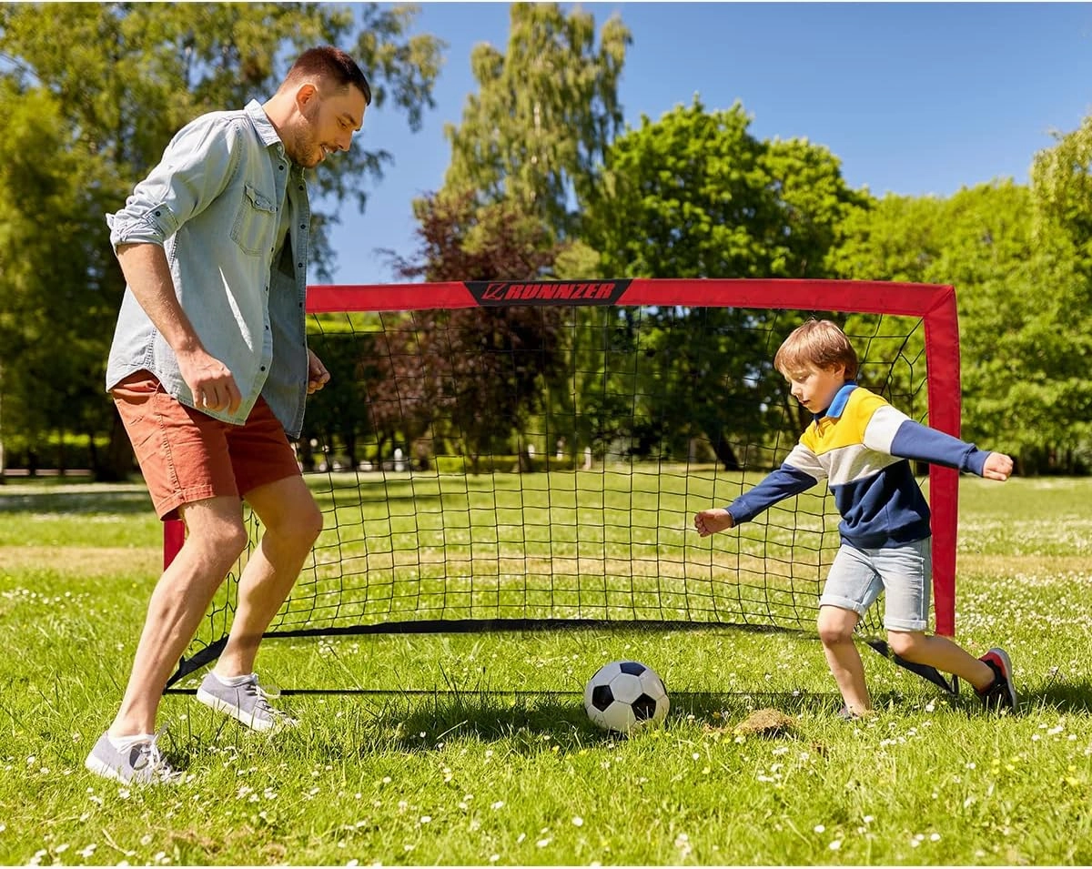 Kids Soccer Goal, Pop Up Soccer Goal Net for Backyard, Set of 2 with Portable Carrying Case