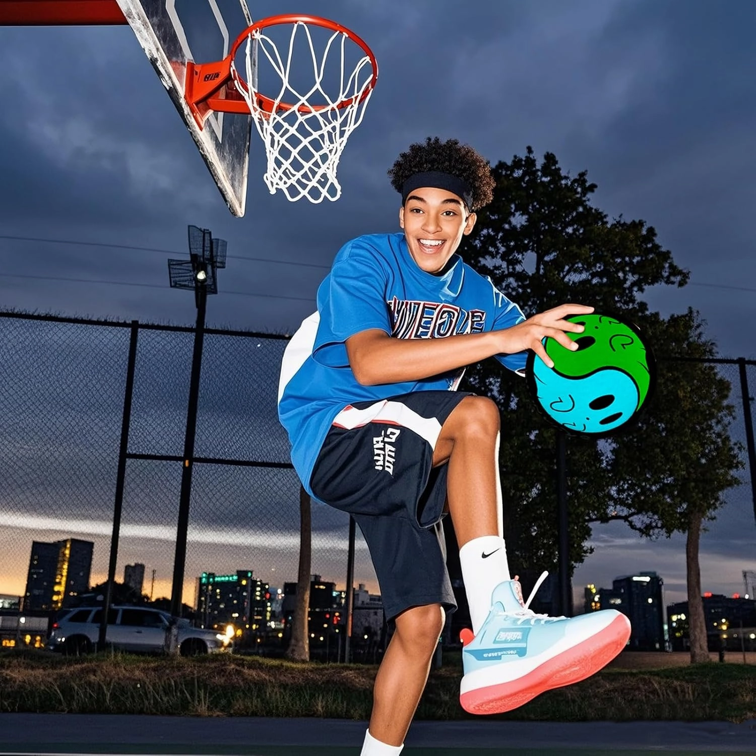 Kuangmi Glow in The Dark Basketball, Luminous Glowing Composite Leather Ball Gifts for Men, Women, Teenager, Indoor & Outdoor Night Basketball, Size 5/Size 6/Size 7