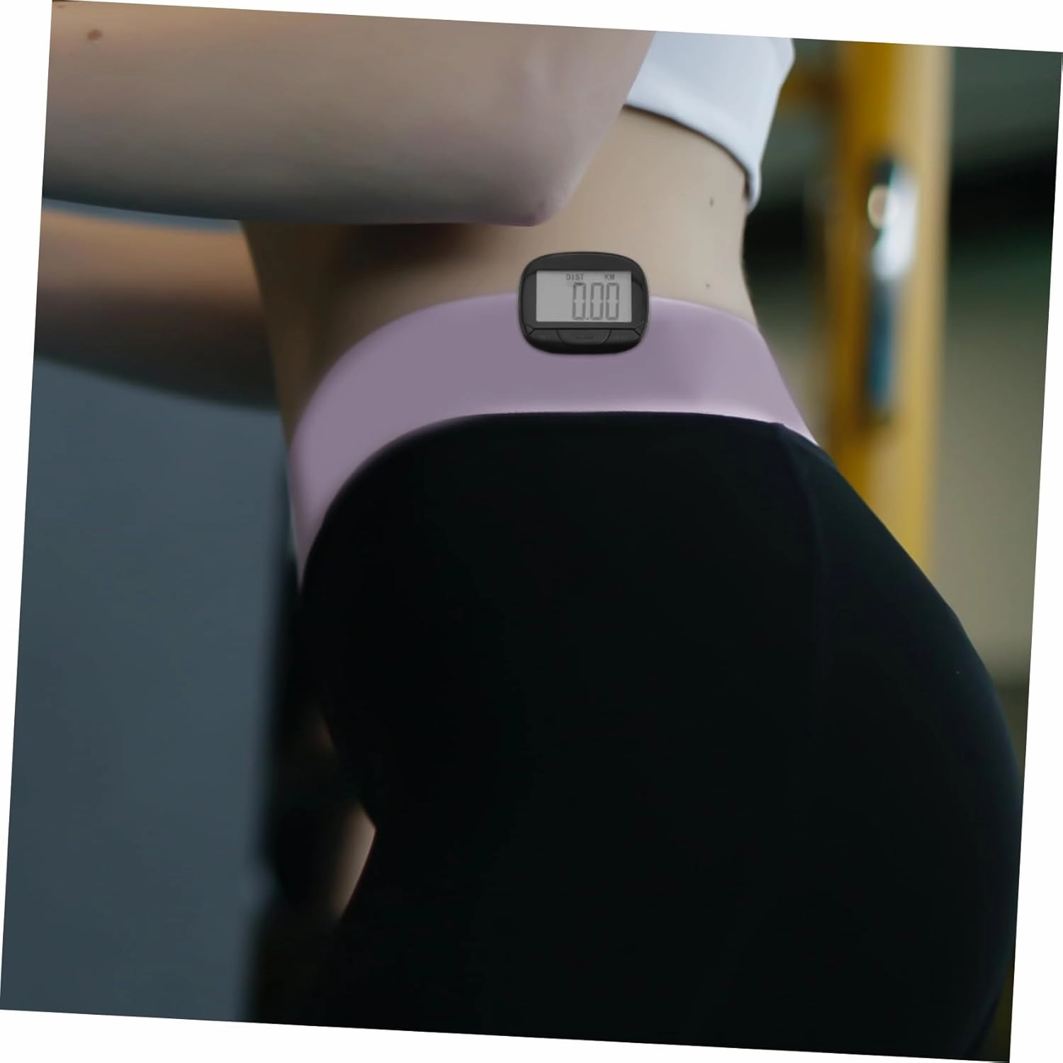 Large Screen Portable Pedometer with Clip Easy to Use Step Counting Machine for Walking and Running