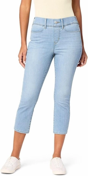 Levi Strauss Signature Gold Women's Totally Shaping Ultimate Pull-on Capri (Available in Plus)