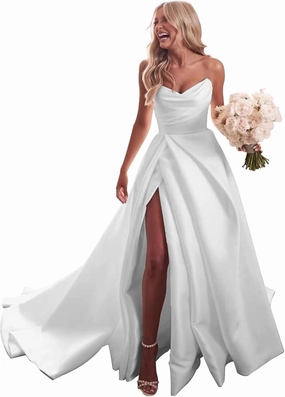 Long Sleeve Beach Wedding Dresses for Bride 2025 Elegant A Line Boho V-Neck Bridal Wedding Gowns