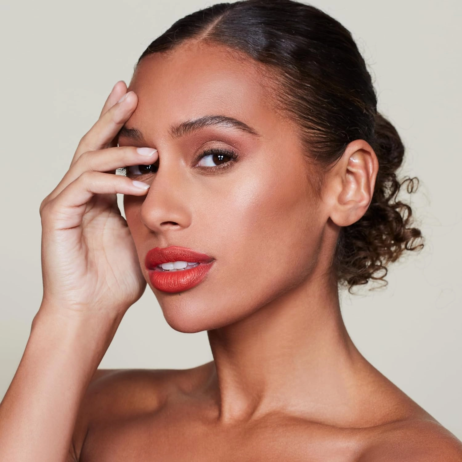 Magnificent Matte Lipstick, Cruelty Free, Vegan, Paraben Free - Made in Italy (KIKI - Orange Red Color)