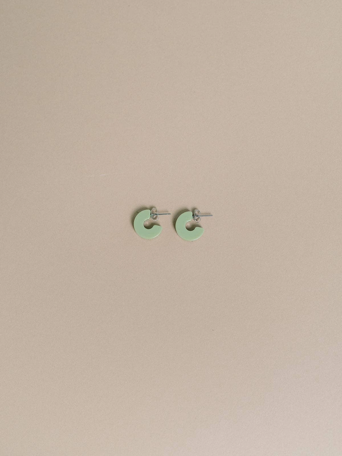 Mali Mini Hoop Earrings - Honeydew