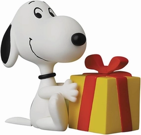 Medicom Peanuts: Gift Snoopy Series 15 Ultra Detail Figure