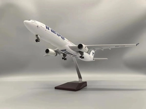 Metal Aircraft Model Toy Plane 47cm for A330 Model Iran W Landing Gear Wheels Lights Resin Aircraft Collectible Toy Model Plane Aviation Enthusiasts(with Light)