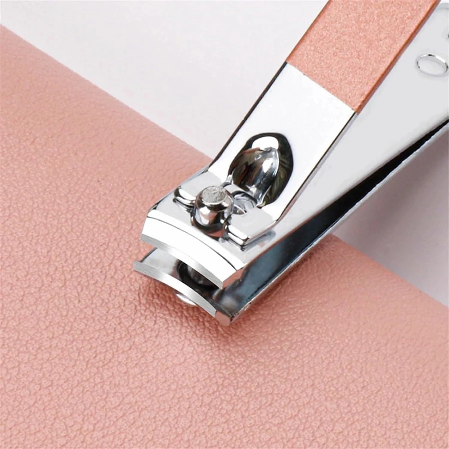 Nail Clipper Set 7-Piece Nail Clipper Set Complete Set of Household Nail Clippers Manicure and Beauty Tools Portable Nail Clipper Set Nail Grooming Tools(Pink)