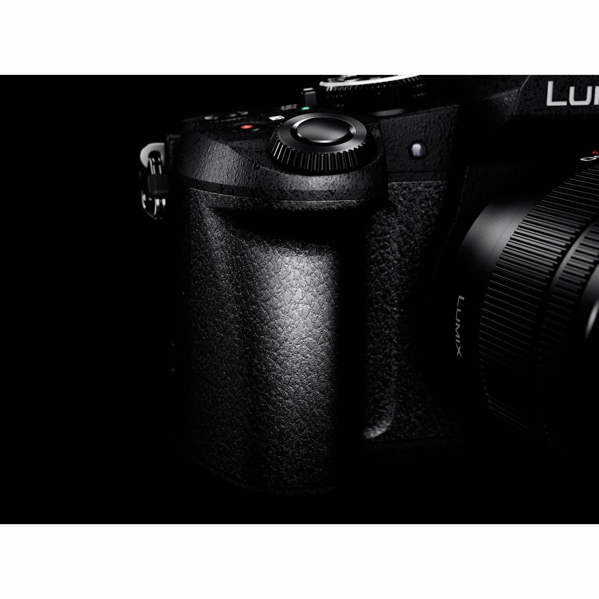 Panasonic LUMIX G90 Mirrorless Camera Black with G 12-60mm  f/3.5-5.6 ASPH Lens