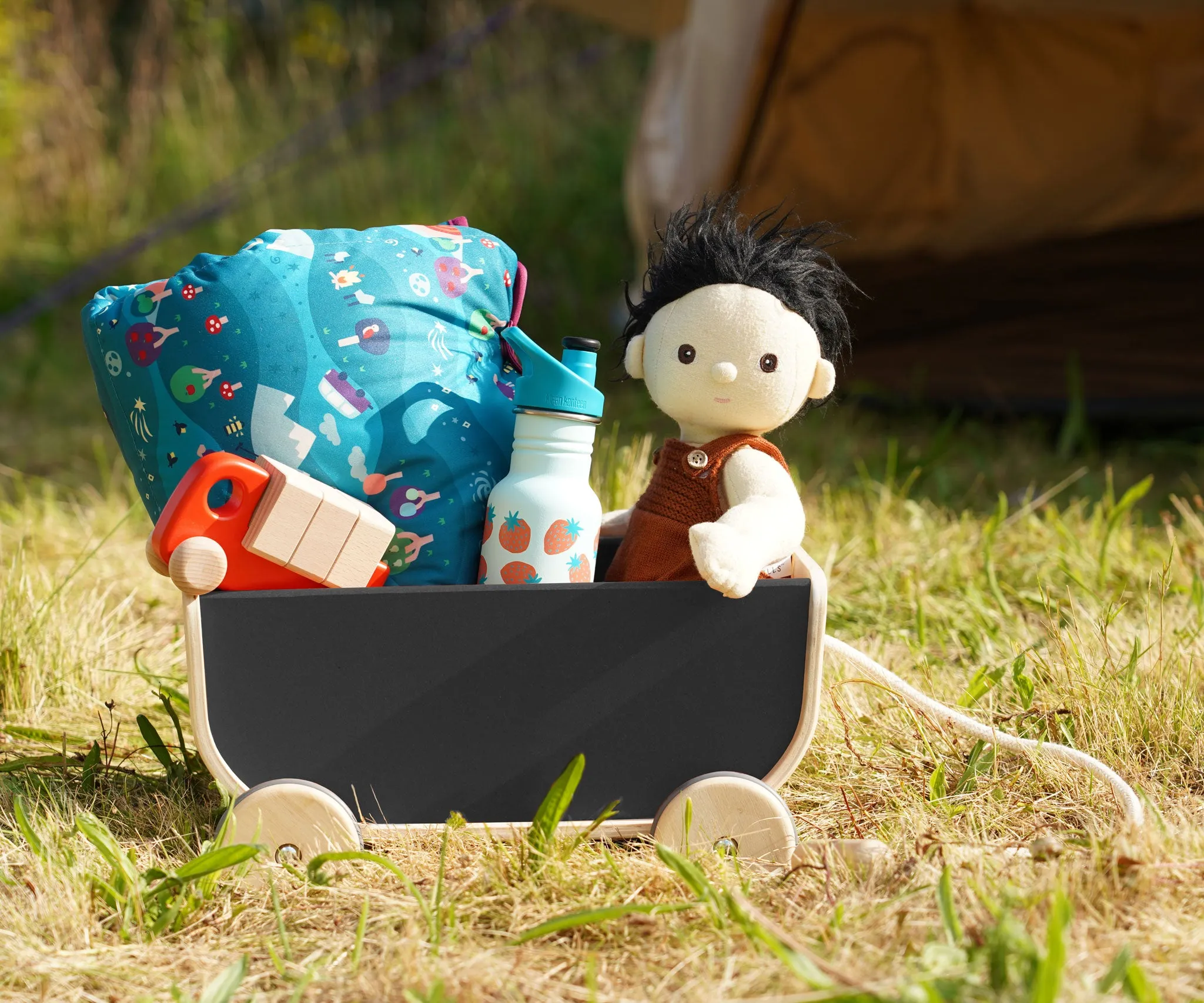 PlanToys Black Wagon