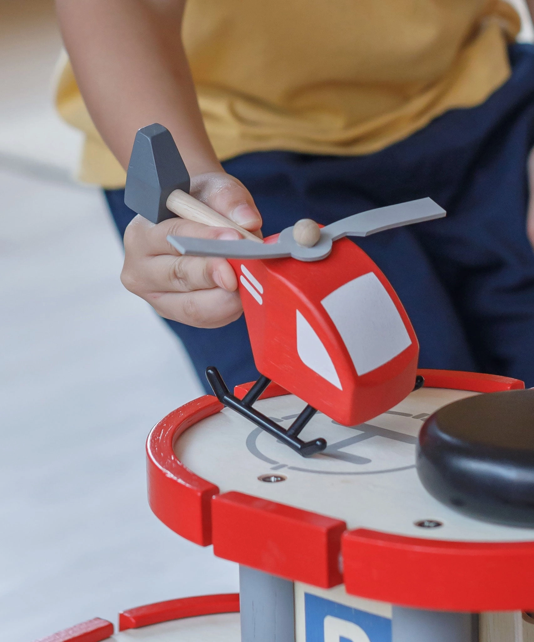 PlanToys Helicopter