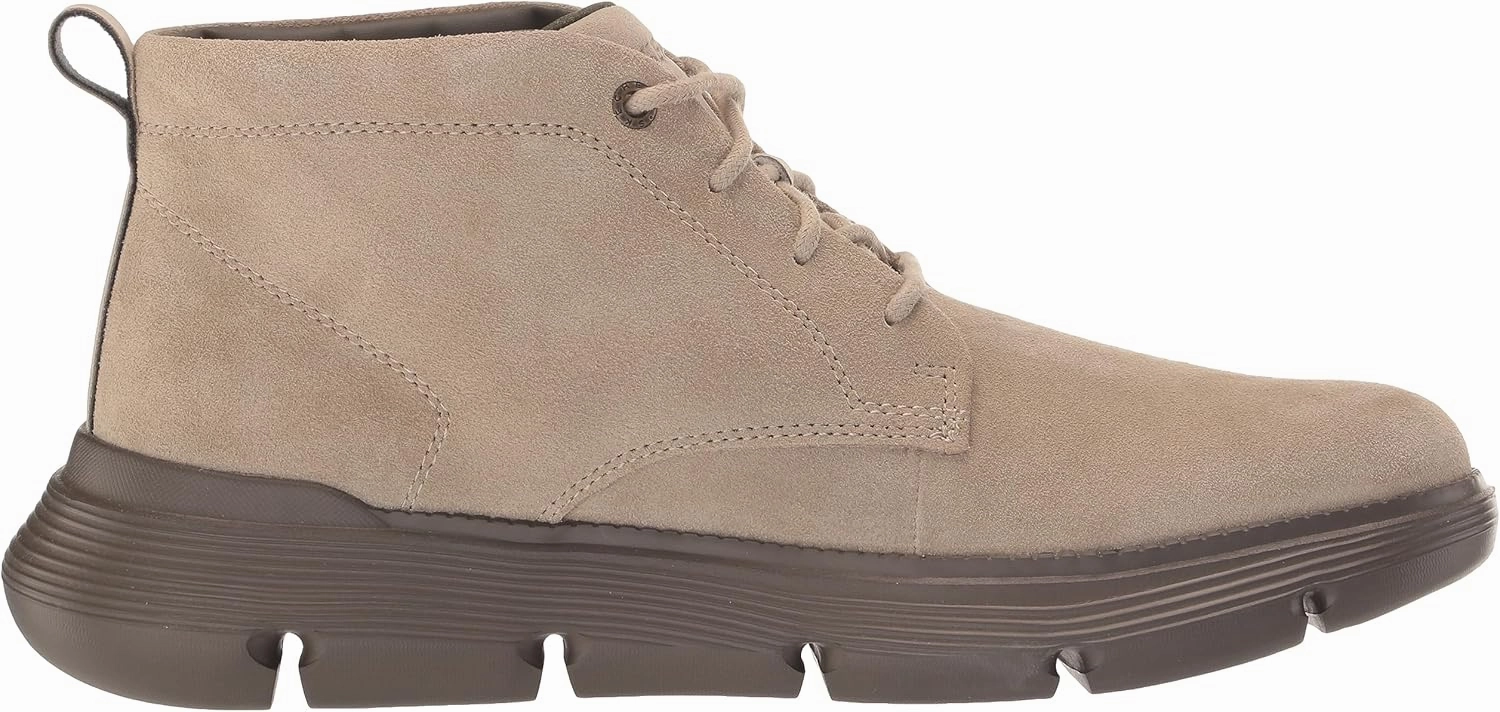 Skechers USA Men's Garza-Fontaine Chukka Boot