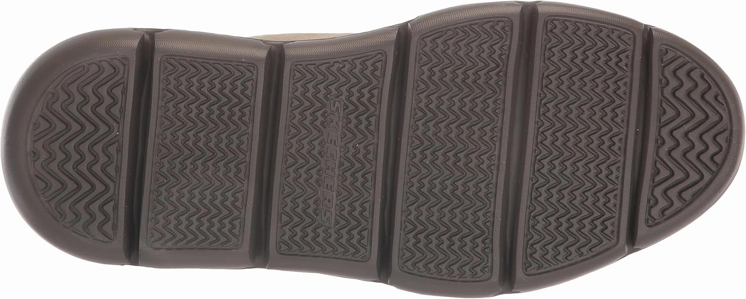 Skechers USA Men's Garza-Fontaine Chukka Boot