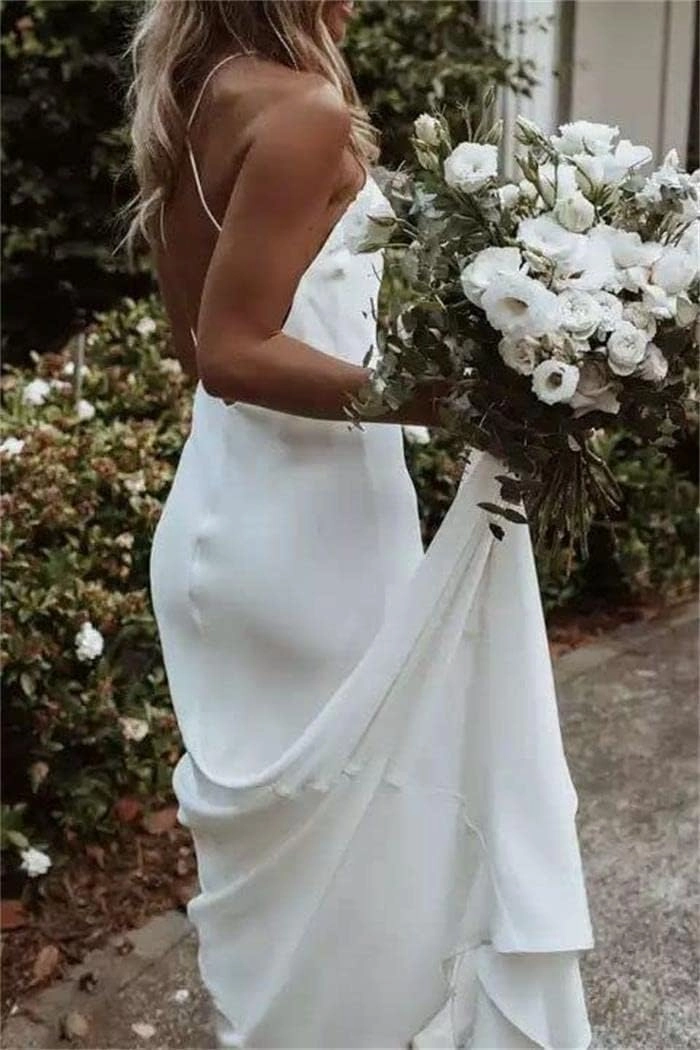Women's Elegant Beach Wedding Dresses for Bride 2025 Lace Bohemian Wedding Dresses Long Satin Bridal Gowns