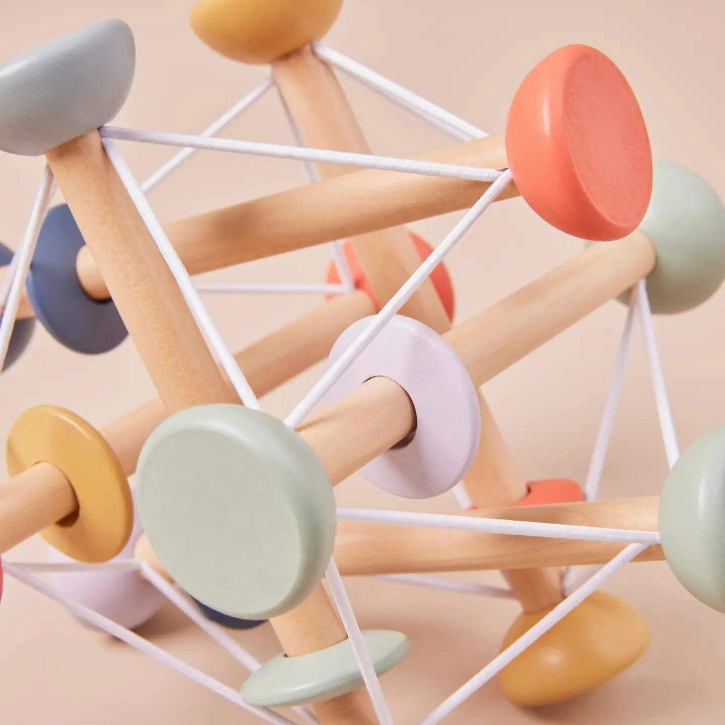 Wooden Activity Ball (Fsc)